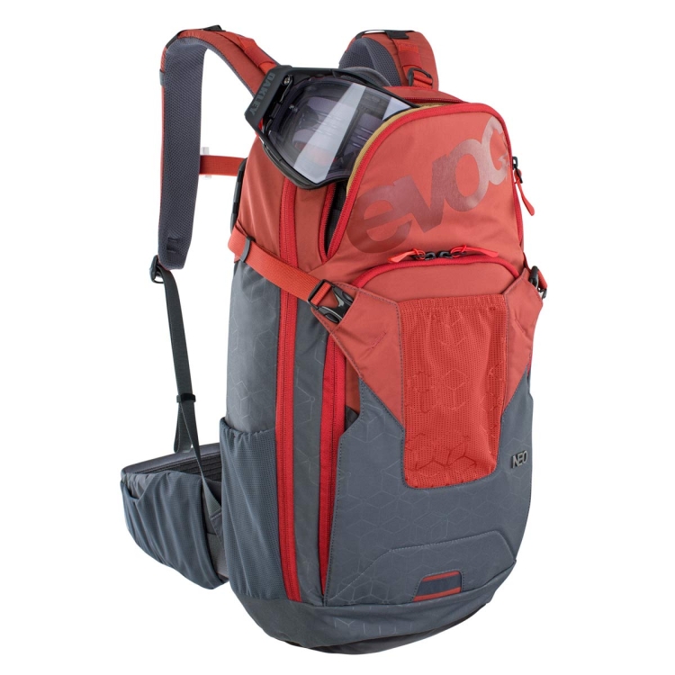 Plecak rowerowy Evoc Neo 16-Chili Red-Carbon Grey S/M