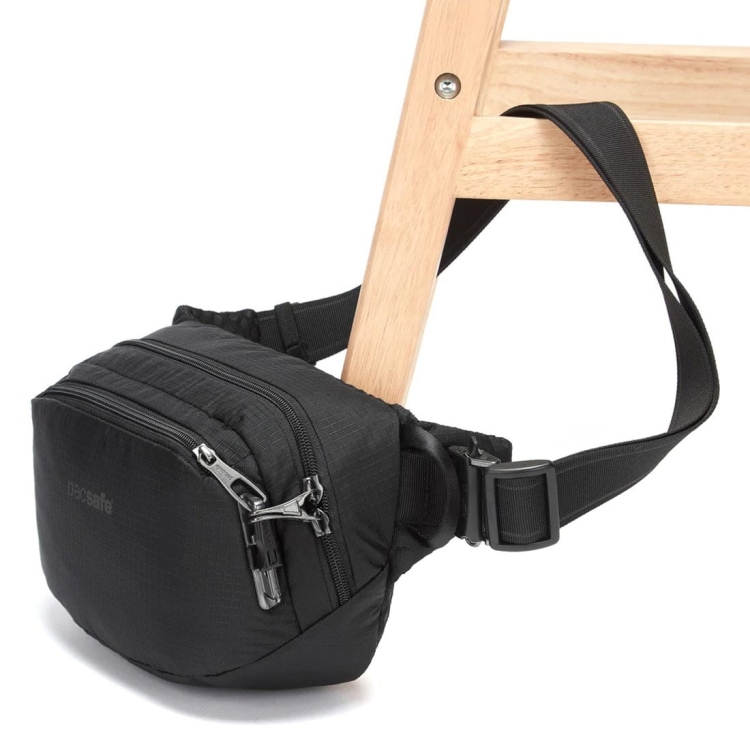 Biodrówka antykradzieżowa Pacsafe Vibe 100 - Black