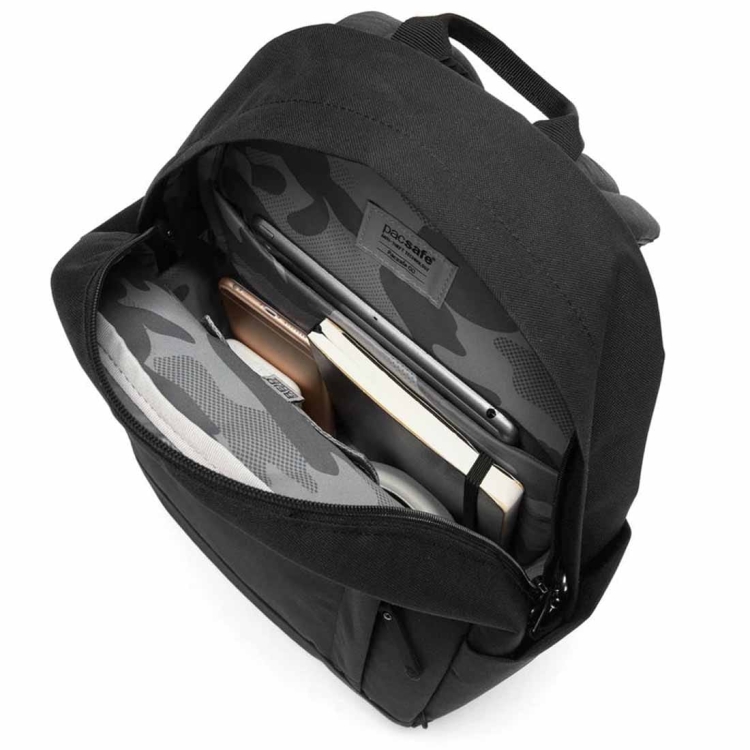 Pacsafe GO 15L - Black
