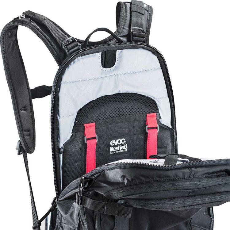 Rowerowy plecak z protektorem Evoc FR Trail BLACKLINE 20 S