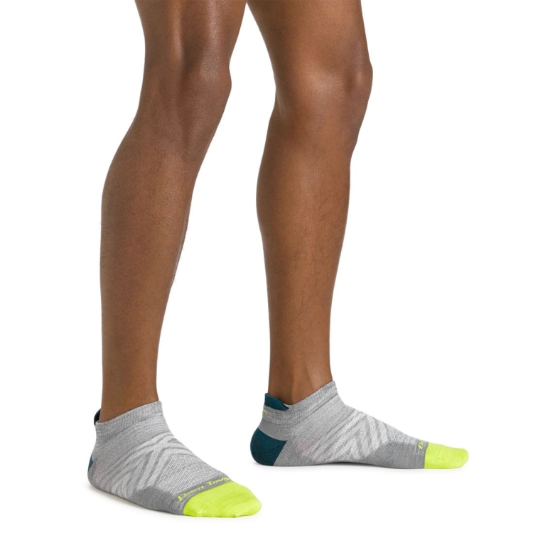 Skarpety DARN TOUGH Men's Run No Show Tab No Cushion Ultra-Lightweight Running Sock - Gray