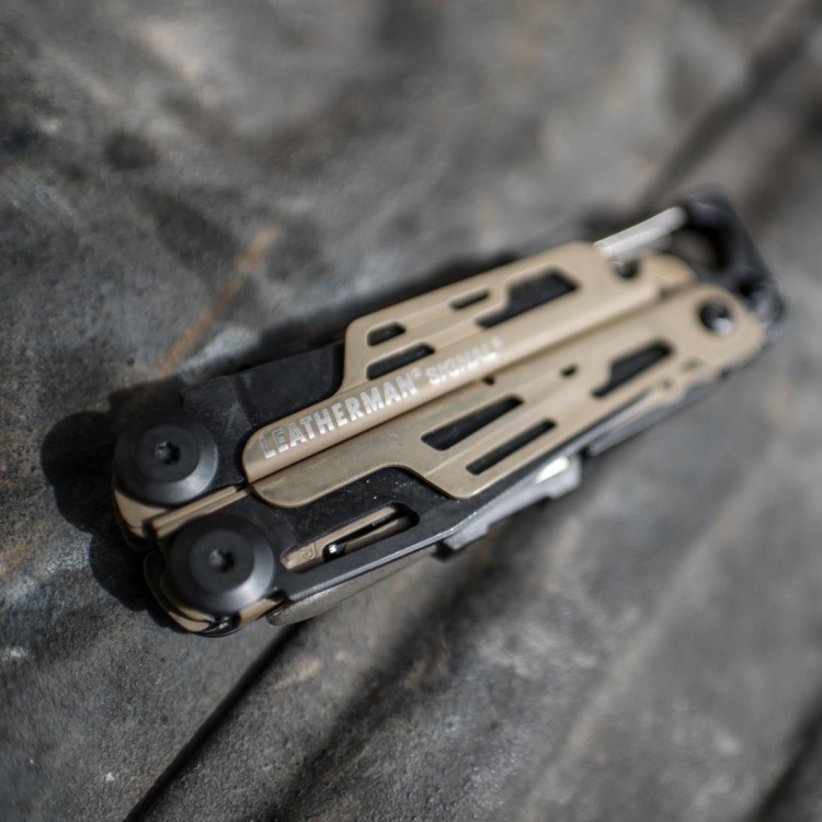 Multitool Leatherman Signal - Coyote Tan