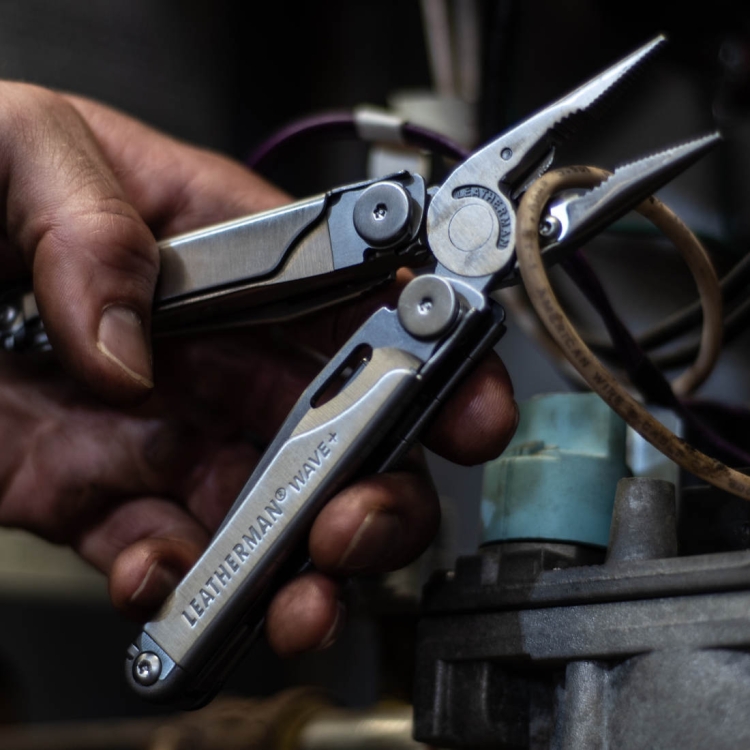 Multitool Leatherman Wave Plus - Stainless Steel