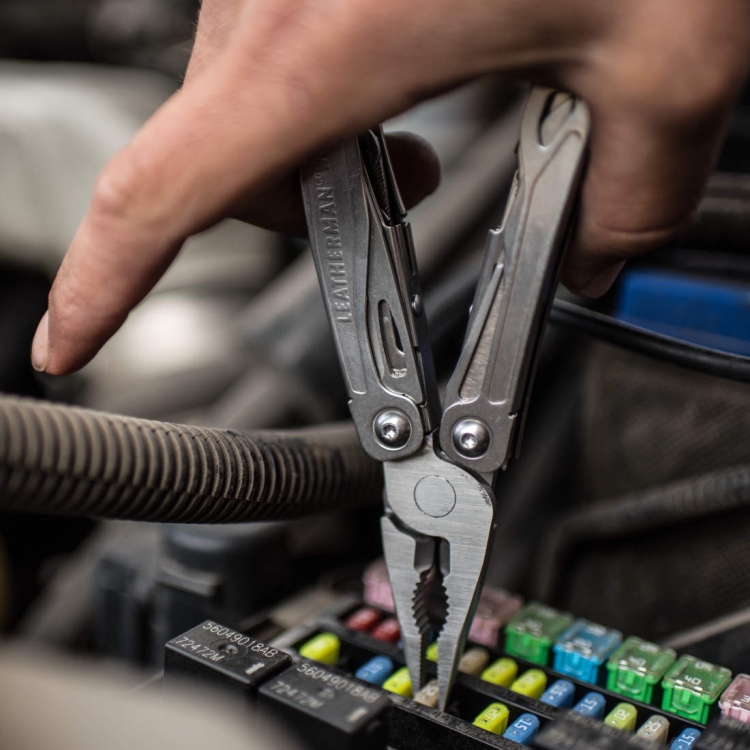 Multitool Leatherman Wingman