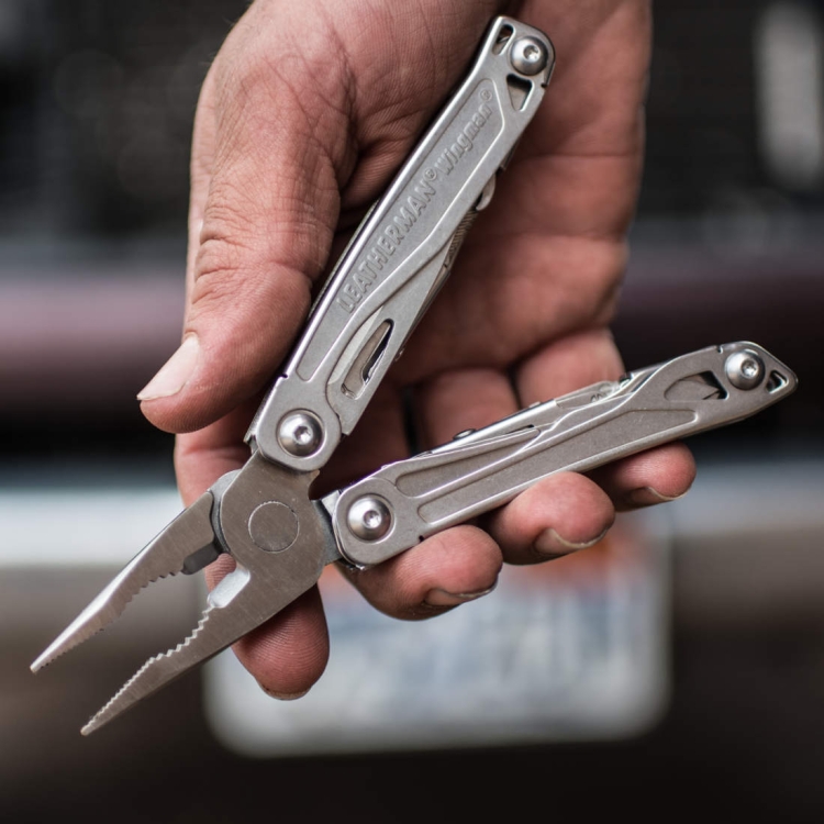 Multitool Leatherman Wingman