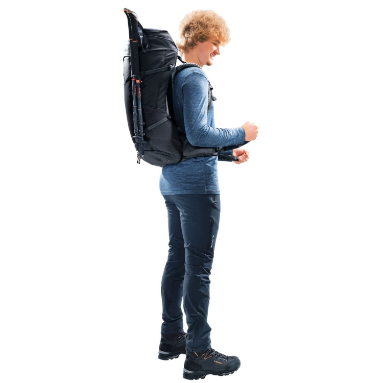 Dwukomorowy plecak Deuter Futura Pro 32 - Black