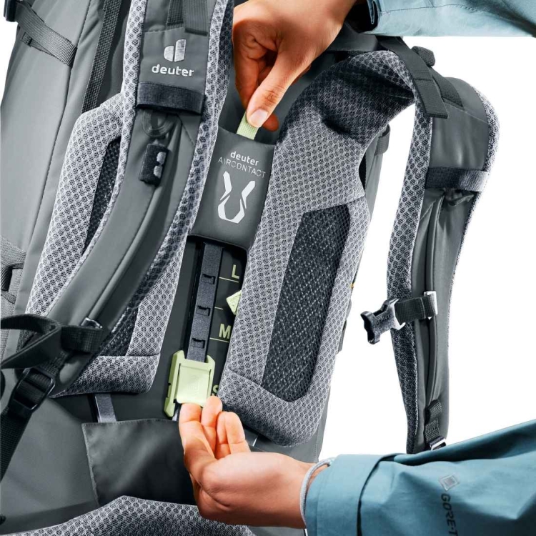 Damski plecak trekingowy Deuter Aircontact Core 65+10 SL - Graphite