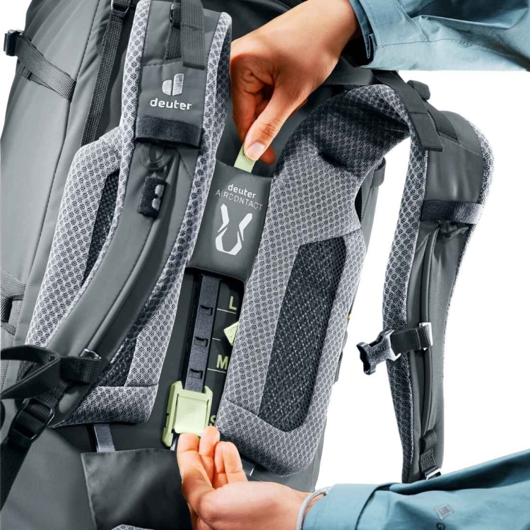 Damski plecak trekingowy Deuter Aircontact Core 55+10 SL - Graphite