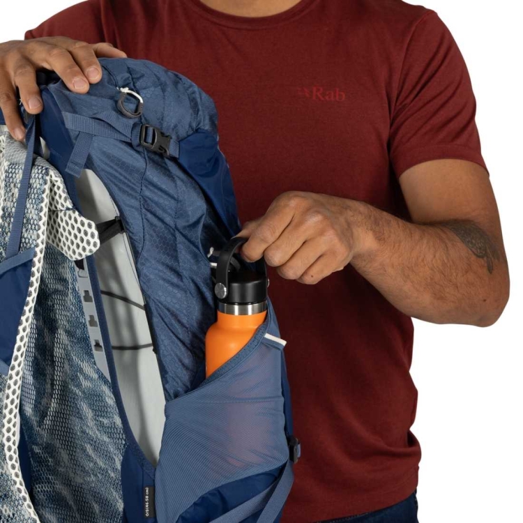 Męski plecak turystyczny Osprey Stratos 24 – Raven Black