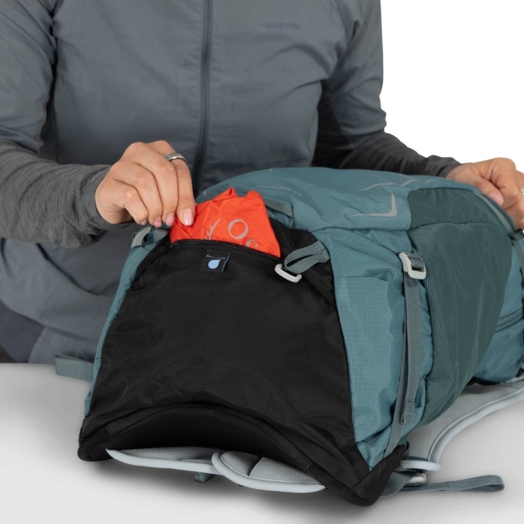 Lekki plecak turystyczny Osprey Hikelite 26 – Cascade Blue