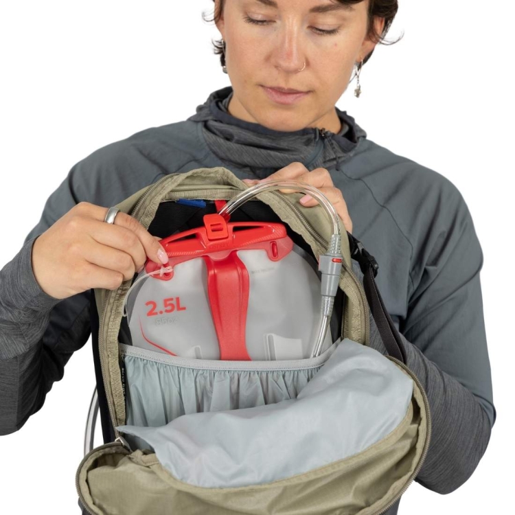 Lekki plecak turystyczny Osprey Hikelite 18 – Cascade Blue