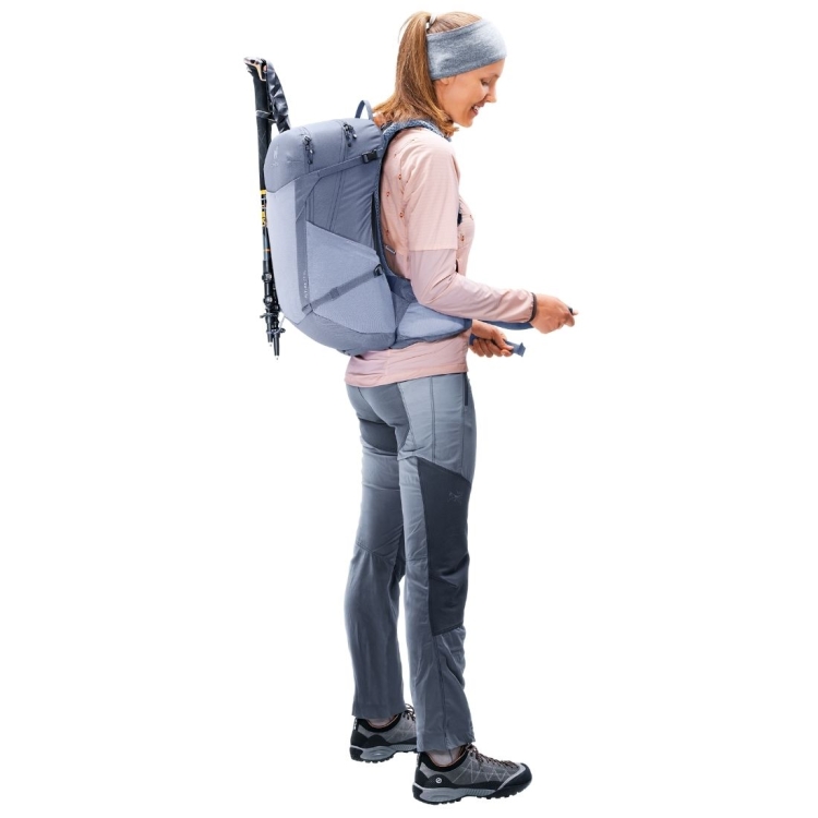 Turystyczny plecak damski Deuter Futura 25 SL - Polar-Bluejay