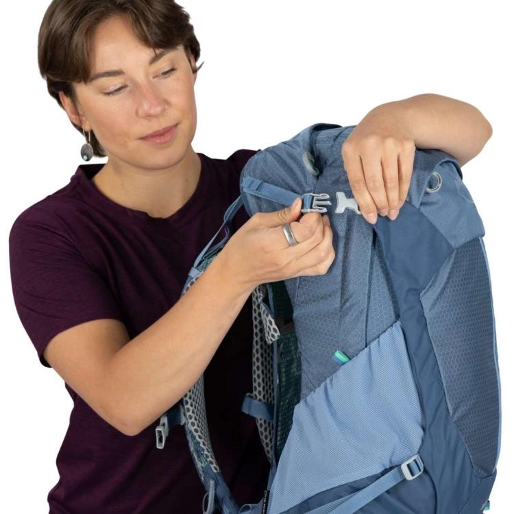 Damski plecak turystyczny Osprey Sirrus 24 – Sevres Blue