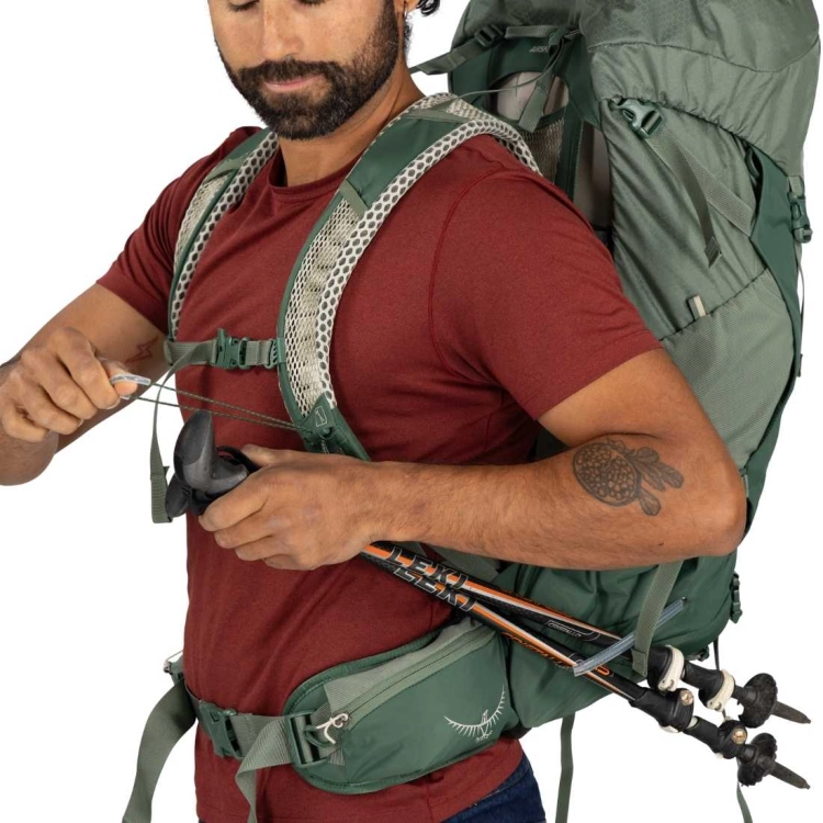 Męski plecak turystyczny Osprey Stratos 44 – Raven Black