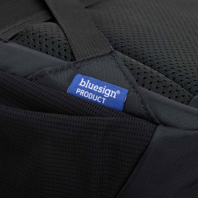 Dwukomorowy plecak miejski na laptopa Thule EnRoute 26L – Black