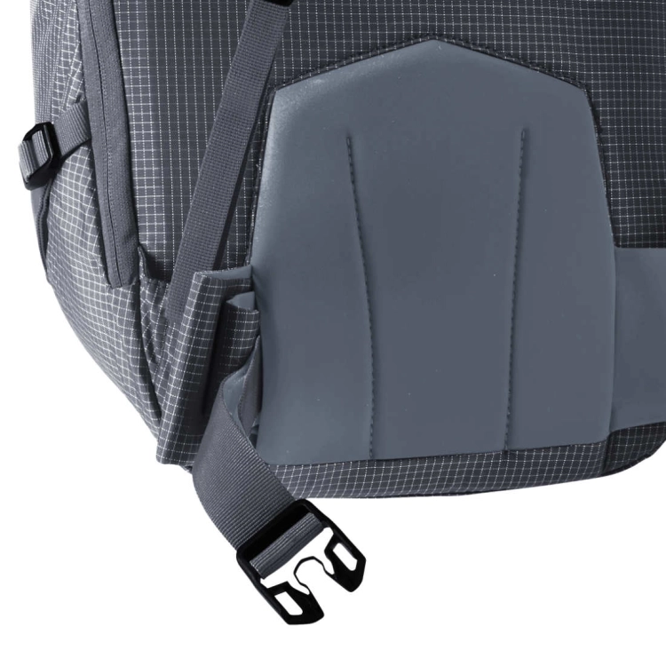 Lekki plecak wspinaczkowy Deuter Guide Lite 30 – Black