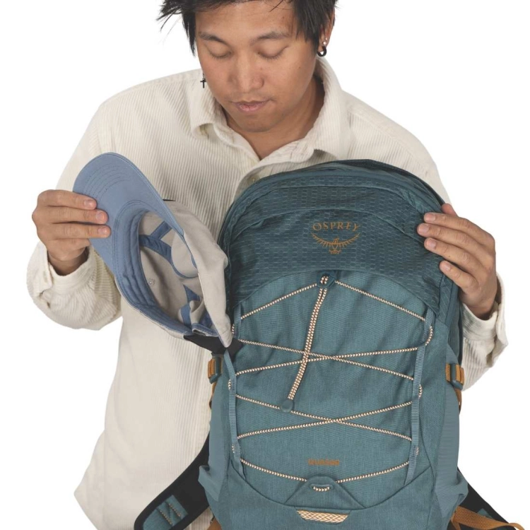 Pojemny plecak na laptopa Osprey Quasar – Torrent Blue Heather