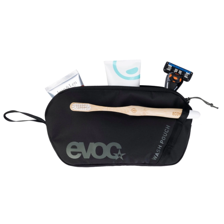 Duży plecak rowerowy Evoc Explorer PRO 30 - Black