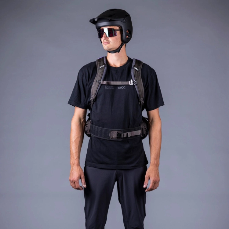 Duży plecak rowerowy Evoc Explorer PRO 30 - Coffee