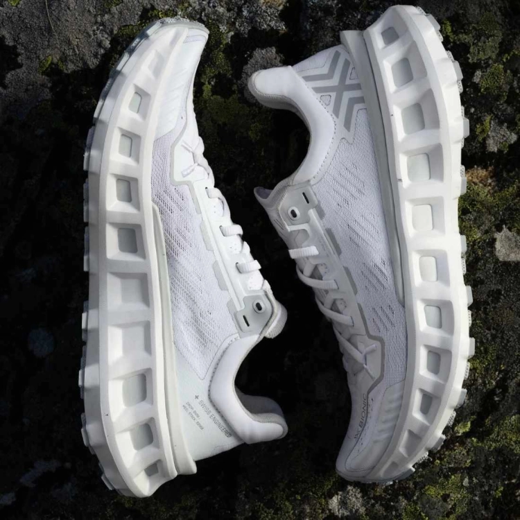 Buty do biegania X-Bionic Terraskin X03 – X White/Silver Grey
