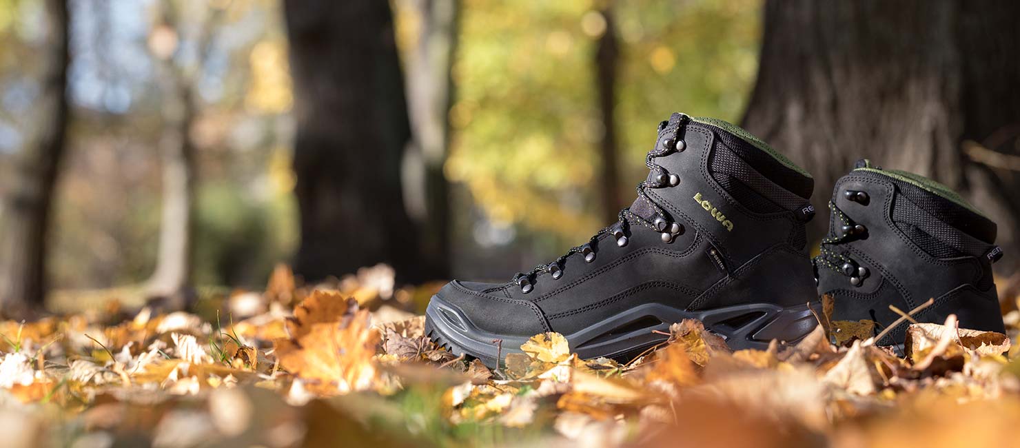 MĘSKIE BUTY TREKKINGOWE LOWA RENEGADE GTX MID - BLACK/OLIVE
