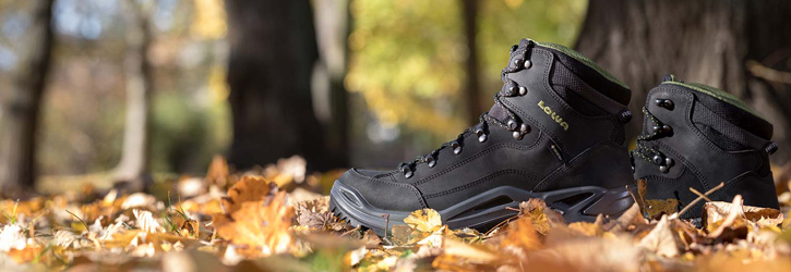 MĘSKIE BUTY TREKKINGOWE LOWA RENEGADE GTX MID - BLACK/OLIVE